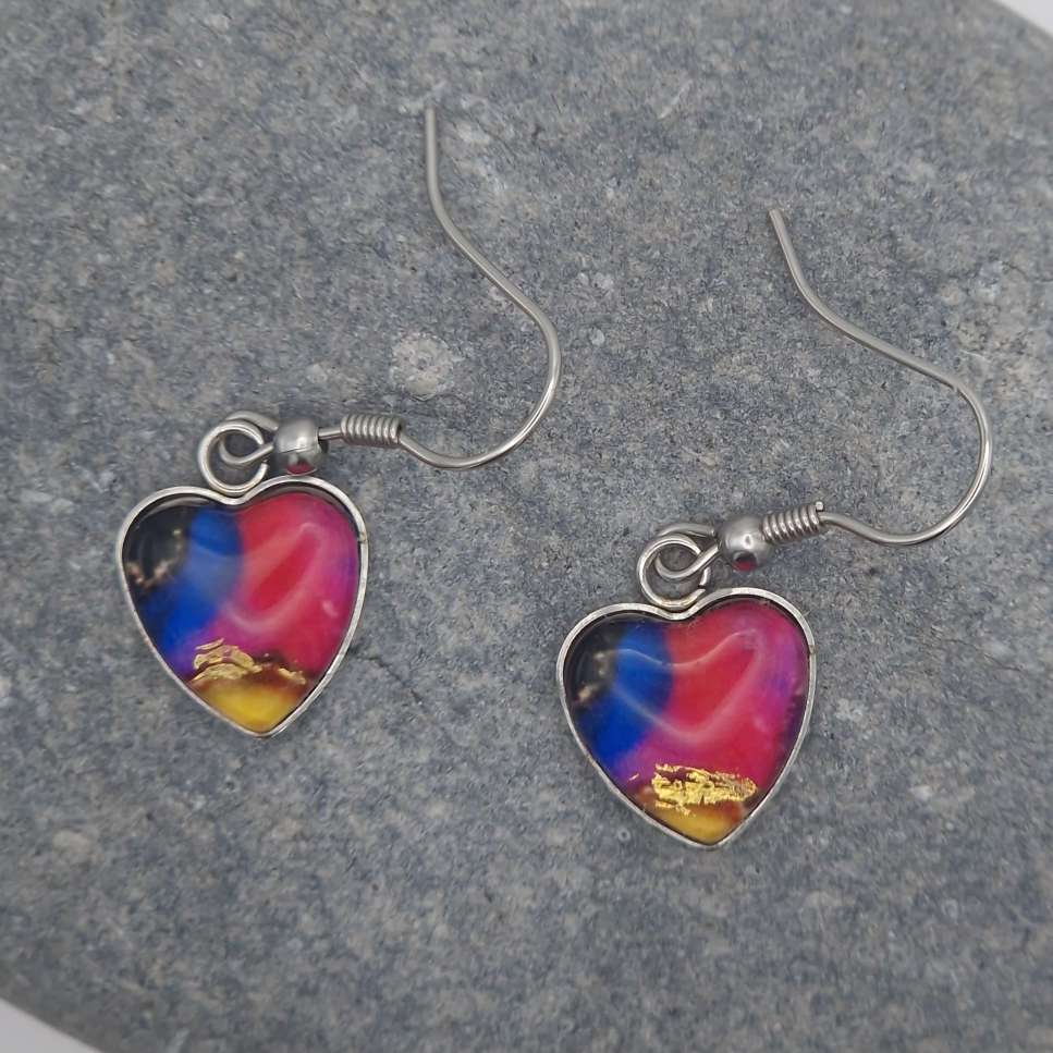 "magenta love " Heart shaped glass Art Earrings.